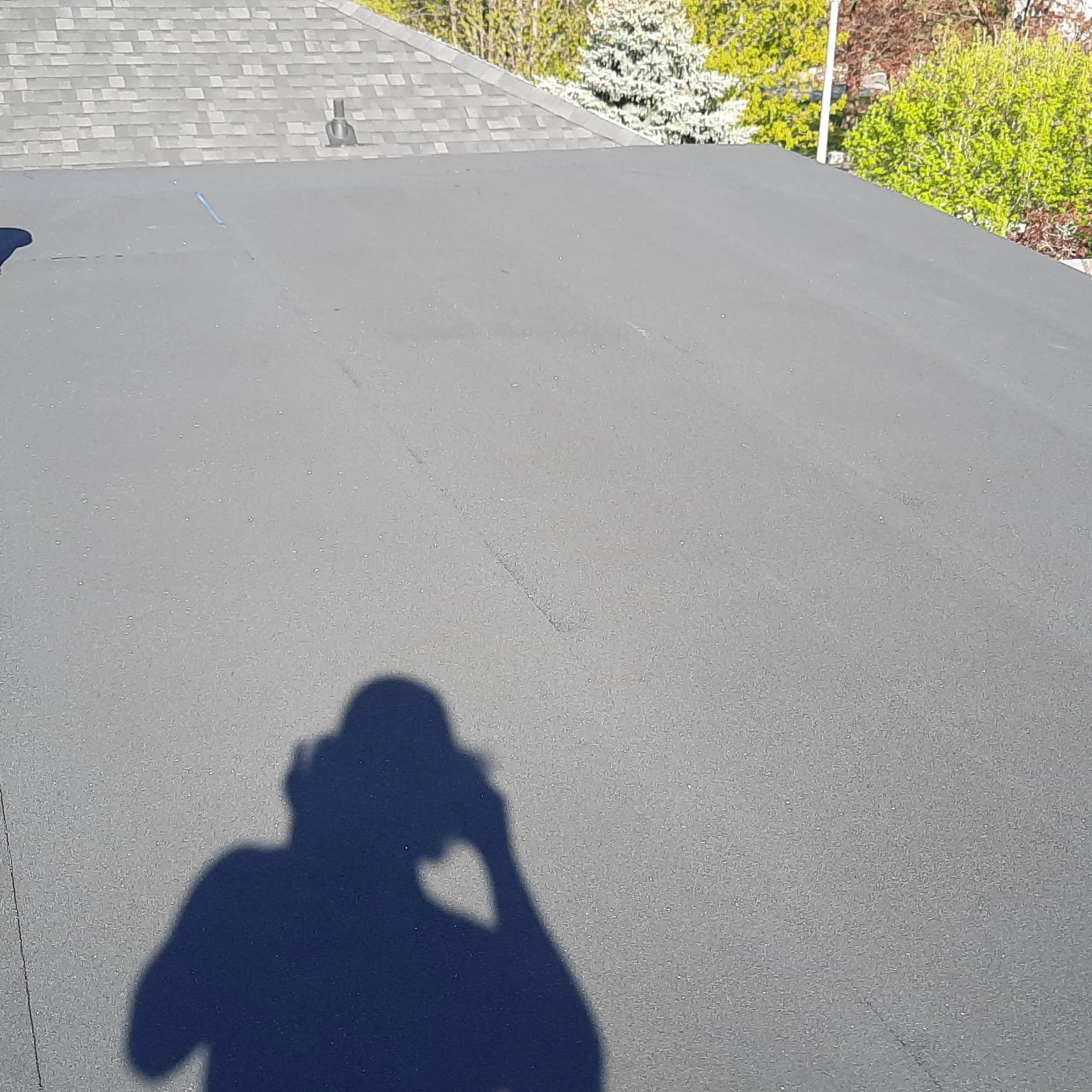 Flat roof repair expert — Toronto