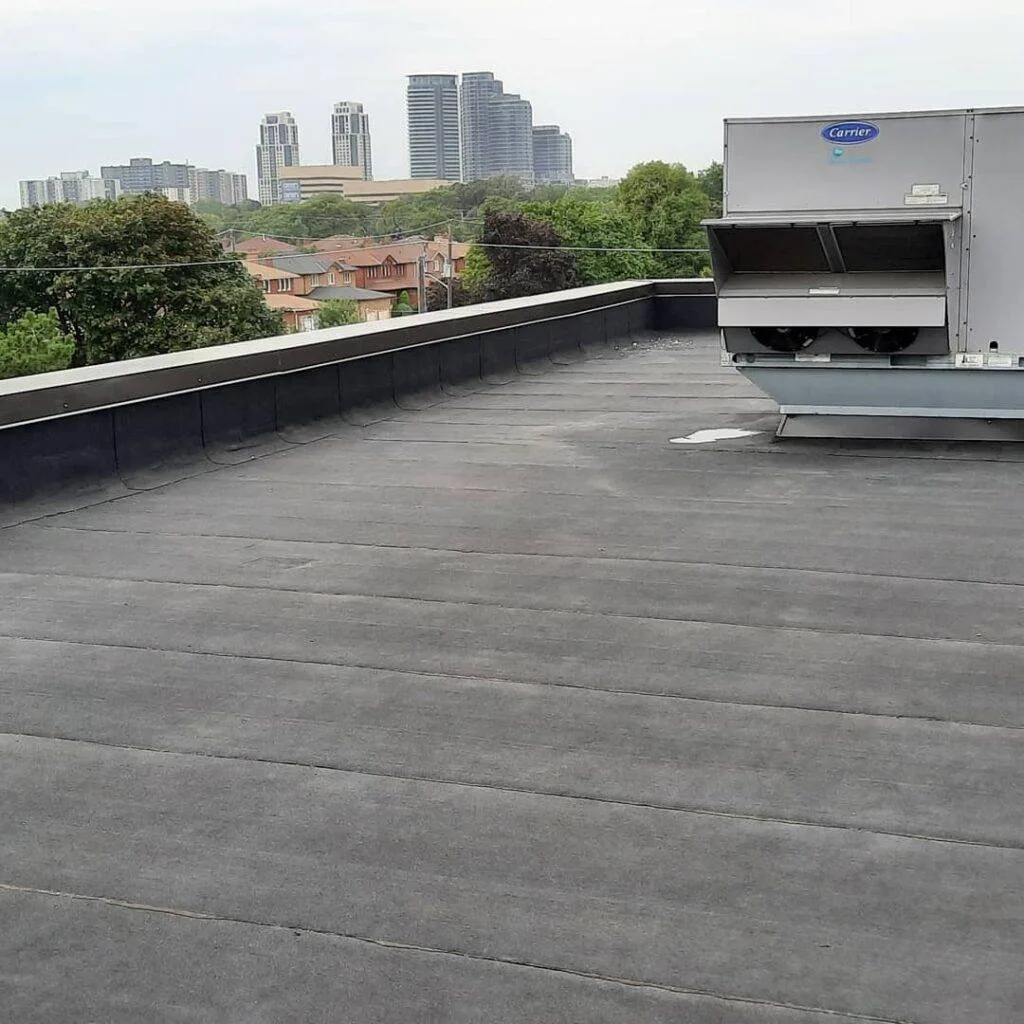 Flat roofing Company in Toronto