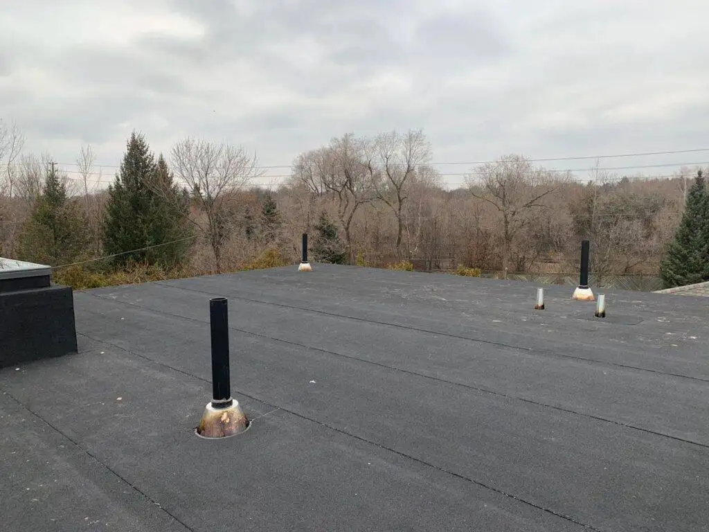 flat roofing company